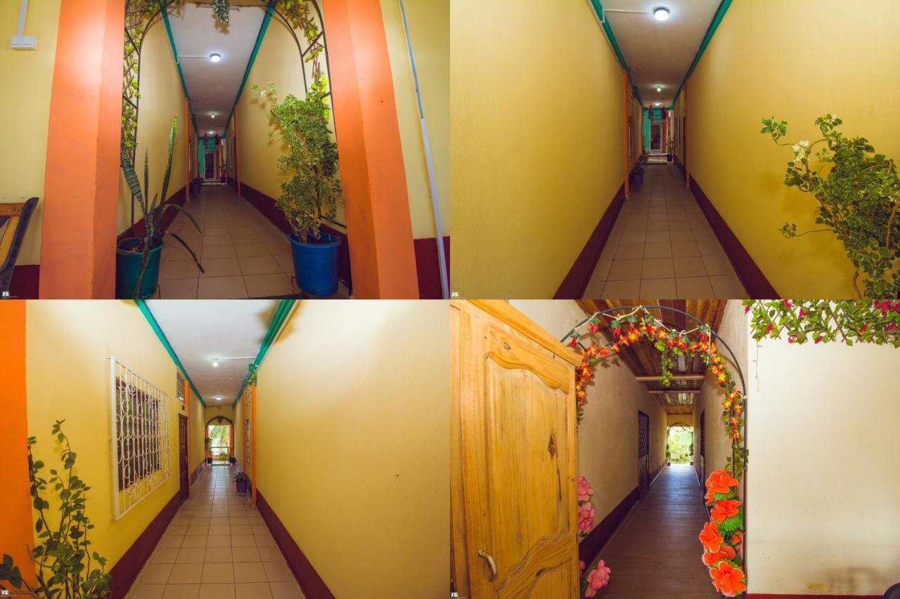 Hotel National Ambilobe Екстериор снимка