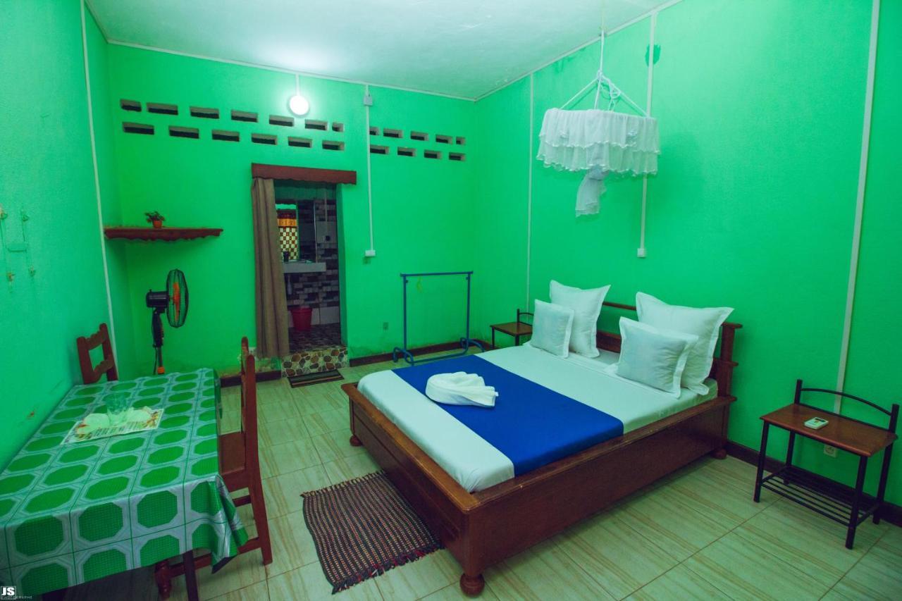 Hotel National Ambilobe Екстериор снимка