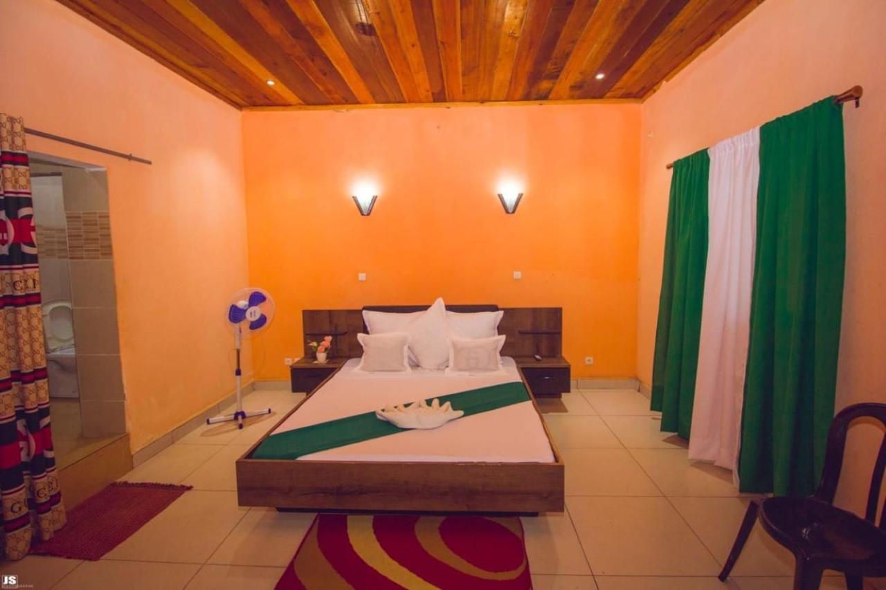 Hotel National Ambilobe Екстериор снимка